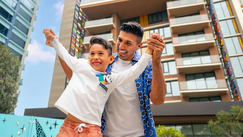 Ahorre hasta un 20 % en estadías en hoteles de Disneyland Resort